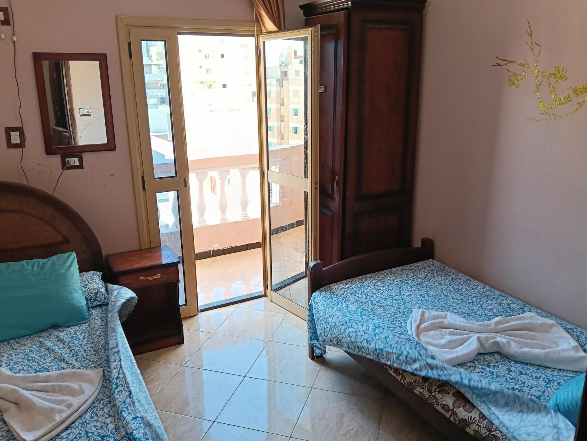 Tent Mersa Matruh Bagian luar foto